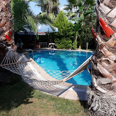 Jasmin Lejlighedshotel 3*